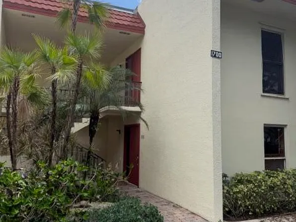 1700 Presidential Way #103, West Palm Beach, FL 33401