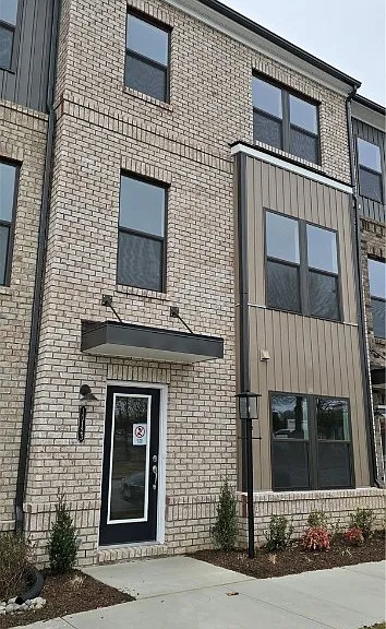 10123 Blue Wing Ln — Photo 1