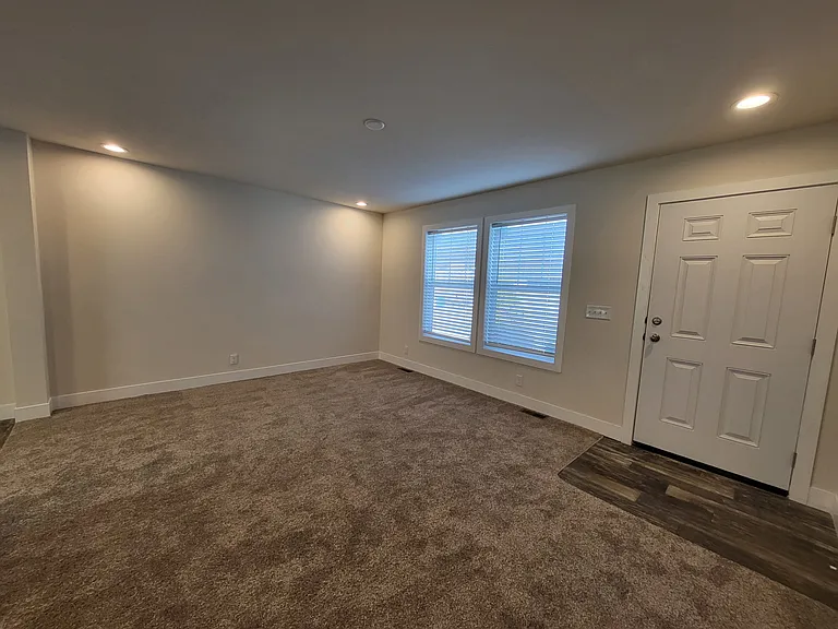 420 Flamingo — Photo 6