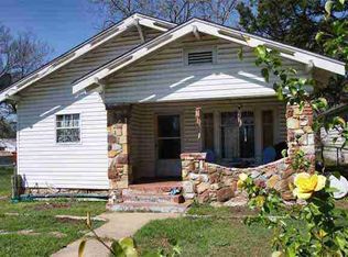 831 Douglas Blvd, Ardmore, OK 73401