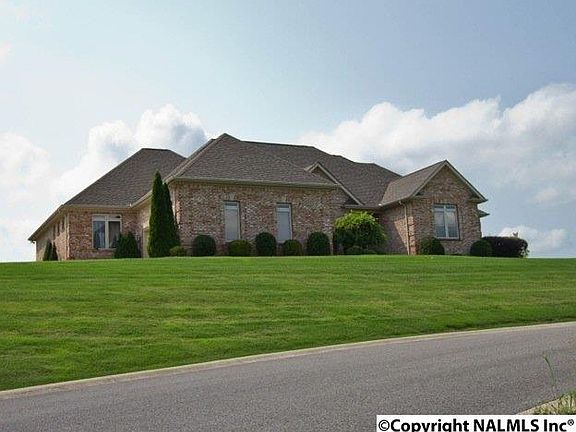 3rd image of 1101 Bellemeade Dr