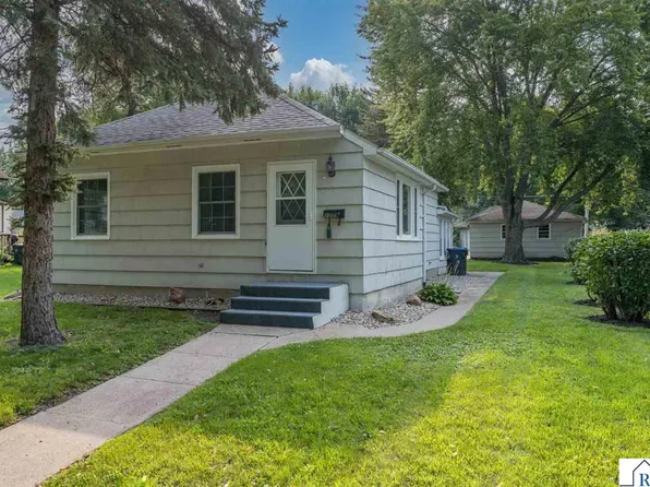 1509 N 2nd St, Mankato, MN 56001