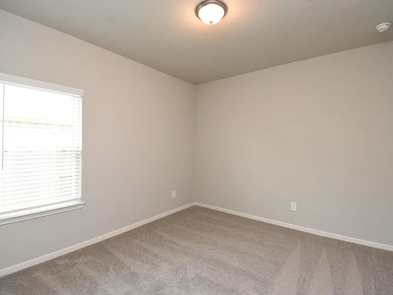 2128 Port Jackson Dr — Photo 24