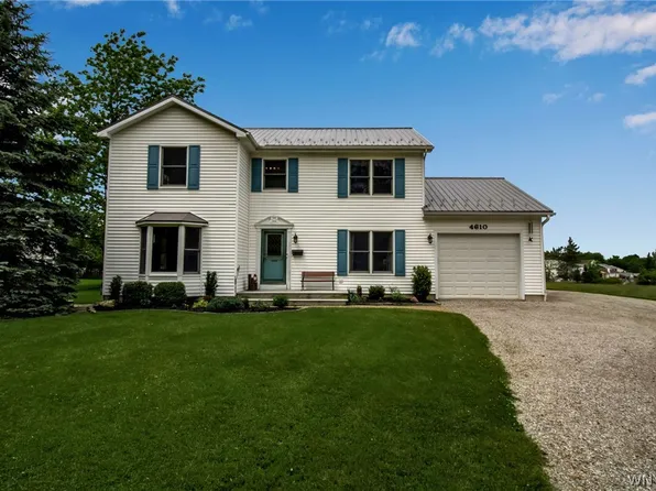 4610 Dorothy Pl, Buffalo, NY 14218