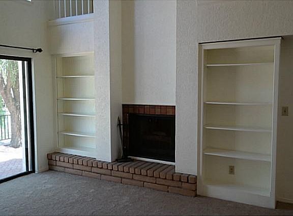 5th image of 713 Lakeshore Dr