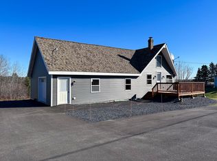 322 Flat Mountain Rd, Saint Agatha, ME 04772