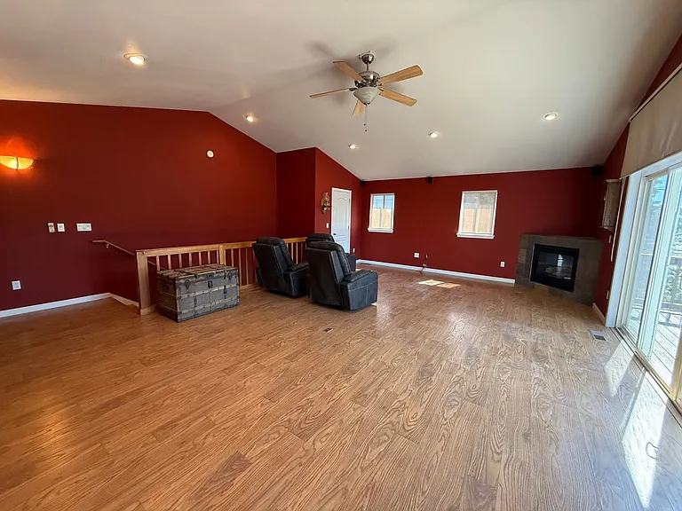 20997 Spinnaker St — Photo 28