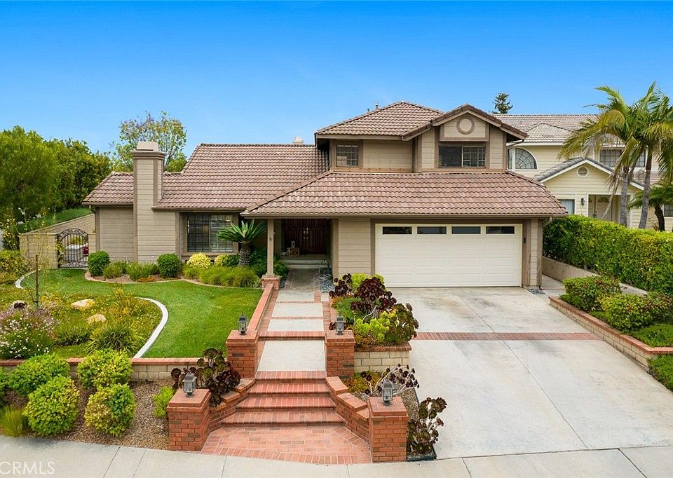 1st image of 20401 E Crestline Dr