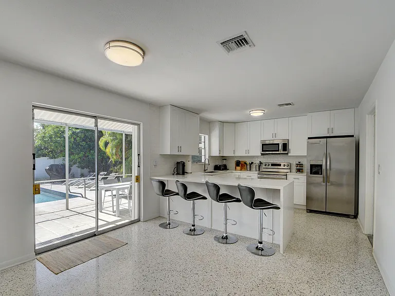 1171 Bimini Ln — Photo 5