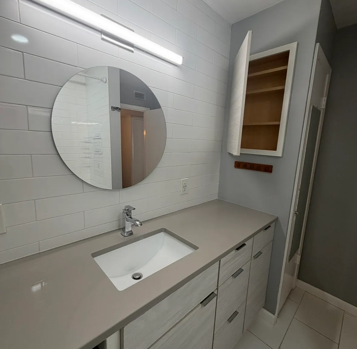 1 bed, 641 sqft, $1,600 — Photo 4