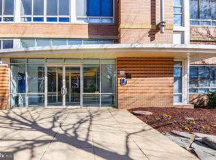 355 I St SW #S114, Washington, DC 20024