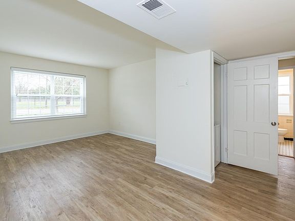 5th image of 3524 Hanover Ave