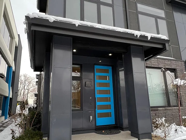 514 Mill St — Photo 1