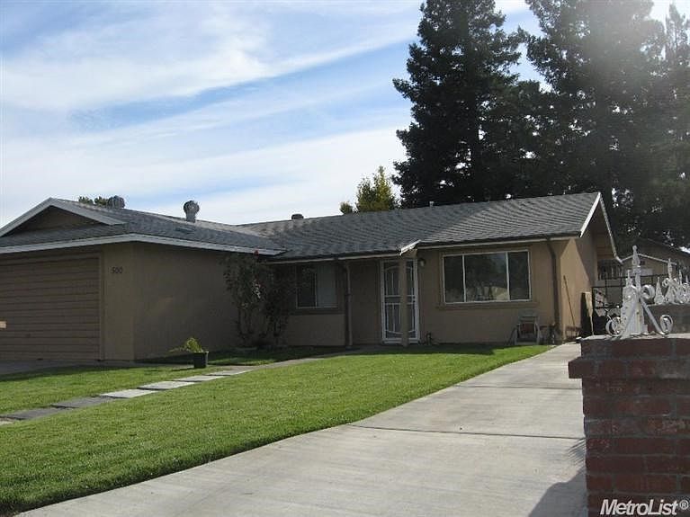 1st image of 500 E Alan Ave