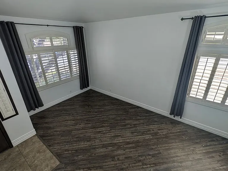 650 W Kent Pl — Photo 34