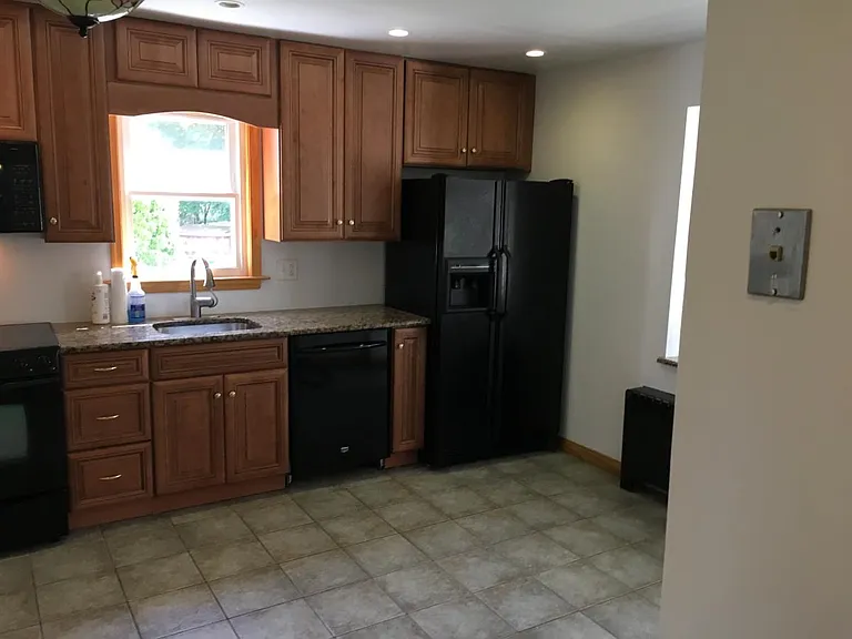 2937 N Wales Rd #1 — Photo 4