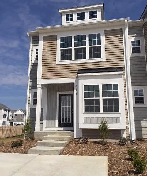 3661 Ascott Commons Ln SW — Photo 1
