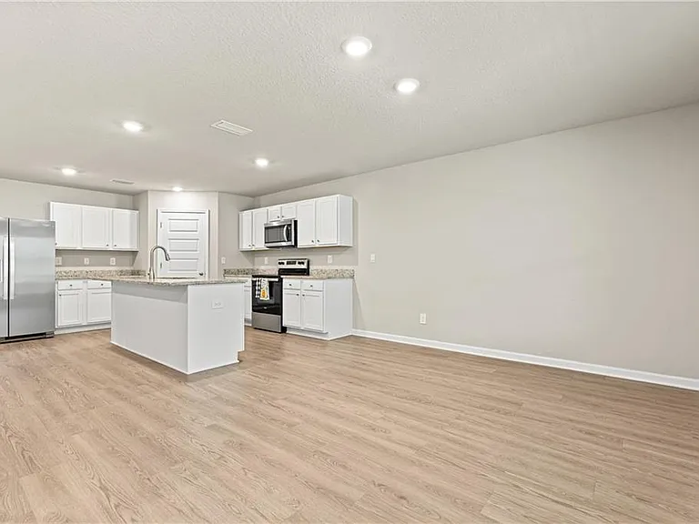 6028 Creek Side Trl — Photo 5