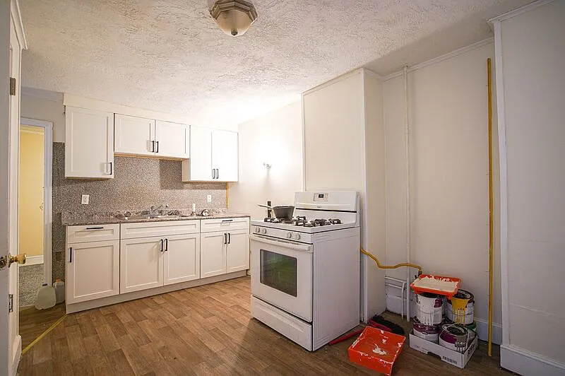 Building Photo - 32 Joy St #1L
