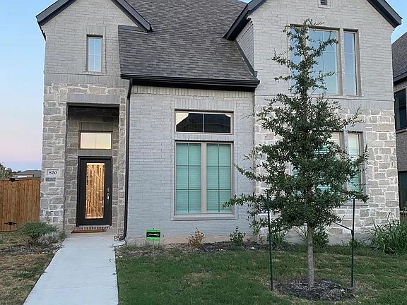 2nd image of 820 Azul Lagoon Dr #4