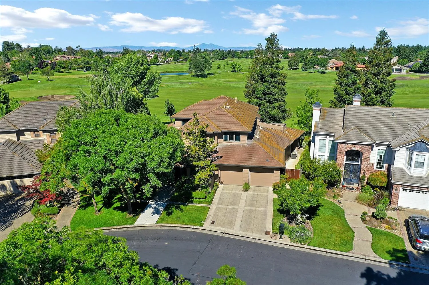 4665 Pine Valley Cir photo 1