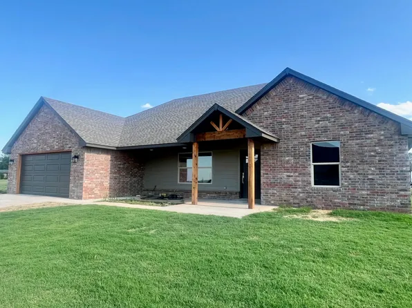 201 Kathy Pl, Waukomis, OK 73773
