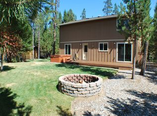 56179 Marsh Hawk Rd, Bend, OR 97707