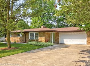 1345 Sheffield Dr, Saginaw, MI