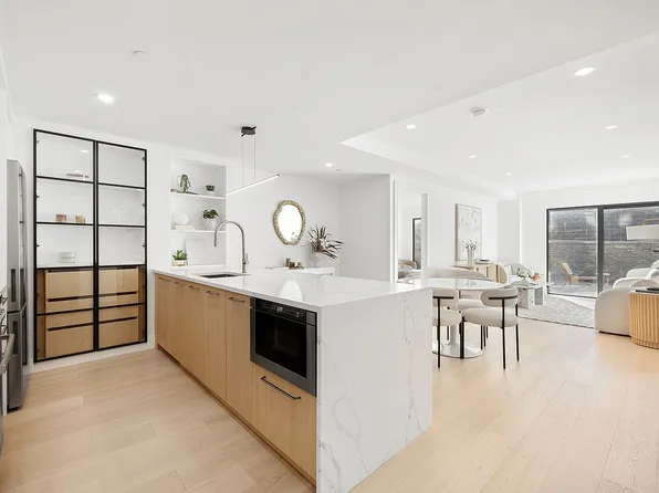 11-32 31st Ave #1A, Astoria, NY 11106