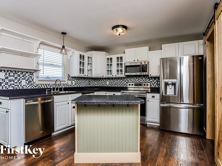3845 Bedford Pointe Dr — Photo 5