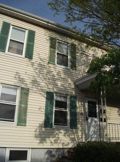 2nd image of 92 Hayward St