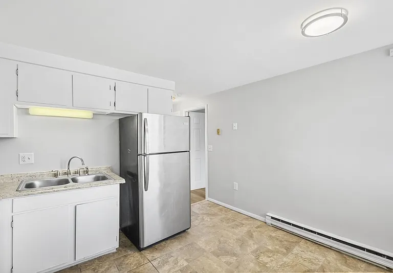50-62 East St #7B — Photo 5