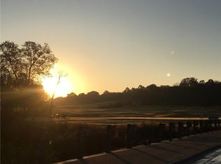 2557 Peck Rd, Pea Ridge, AR 72751