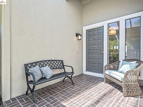 5th image of 1166 Alta Mesa Dr