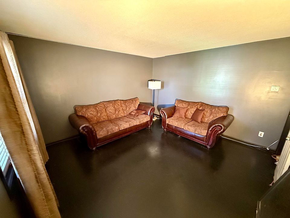 2nd image of 5149 Long Branch Dr