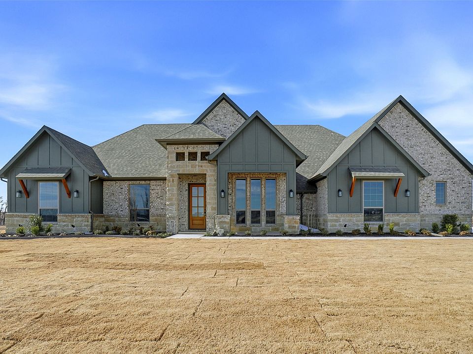 1st image of 6921 Eagle Creek Dr