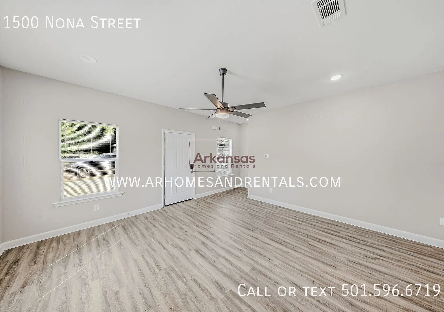$500 Deposit Move-In Special ~ 1500 Nona Street 4 Bedrooms | 2 Bathrooms — Photo 2