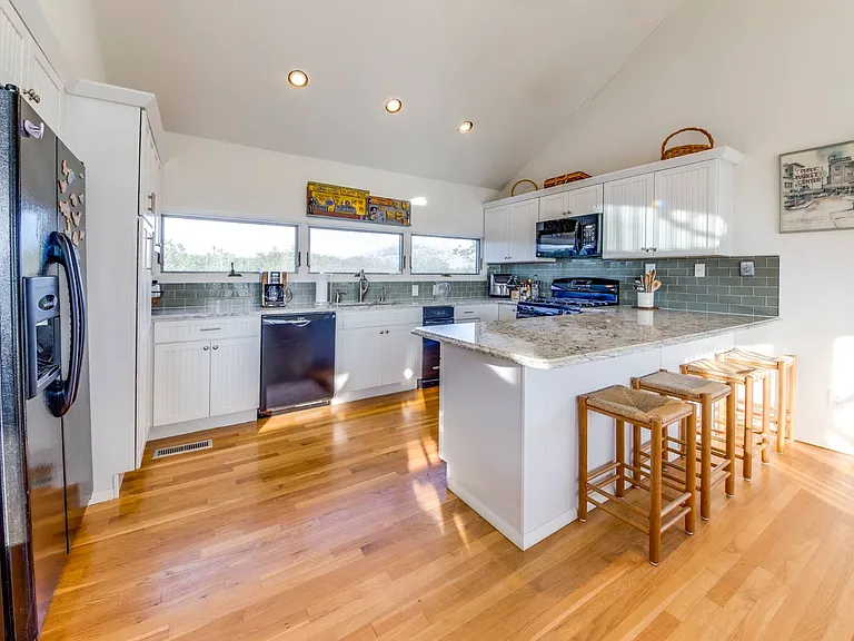 5 Mitchell Dunes Ln — Photo 6