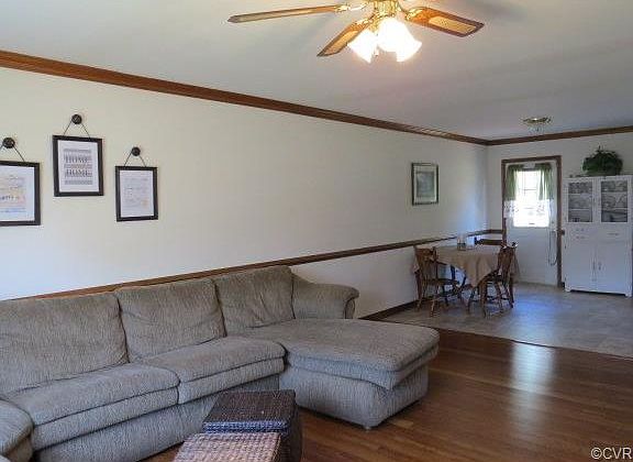 2nd image of 25604 Walkers Landing Ct