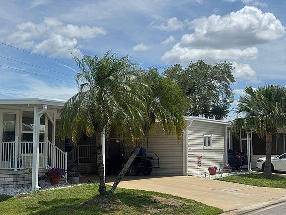 3rd image of 4316 Buena Vista Dr N