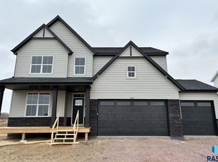 2001 N Valley View Rd, Sioux Falls, SD 57106