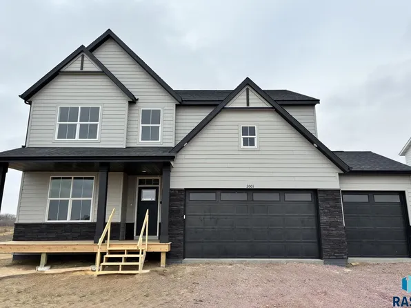 2001 N Valley View Rd, Sioux Falls, SD 57106