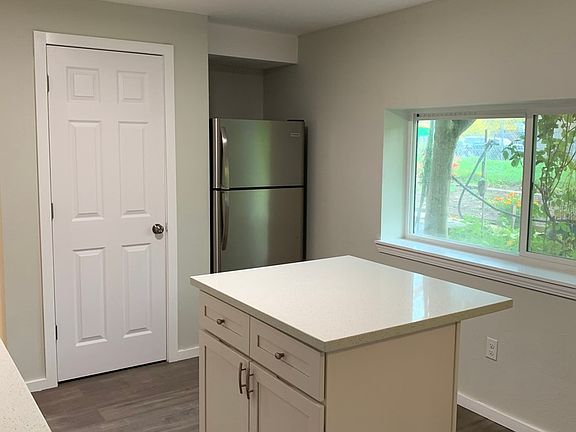 3rd image of 2605 T St APT 1A