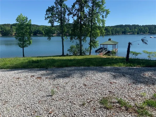 149 Gap Hill Rd, Six Mile, SC 29682
