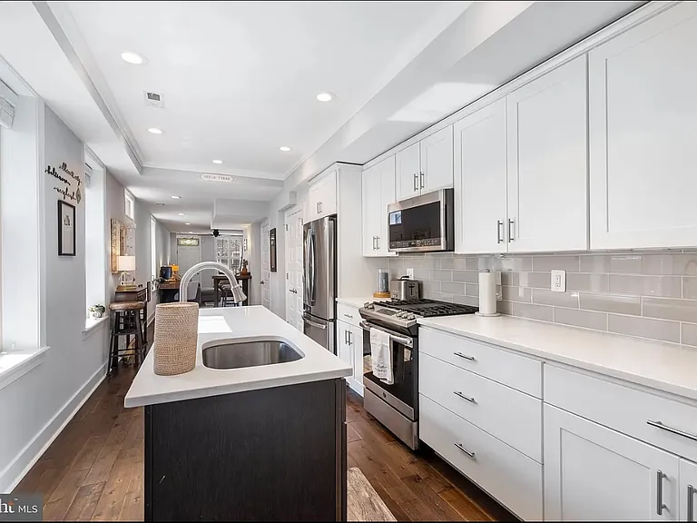 1443 Battery Ave — Photo 8