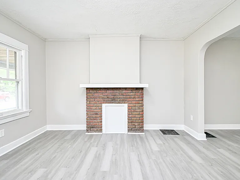 312-314 Pointview Ave #314 — Photo 6