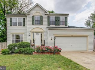 16251 Gayle Ct, Triangle, VA 22172