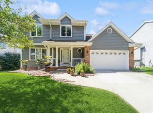 3436 Valley View Dr, West Des Moines, IA 50265