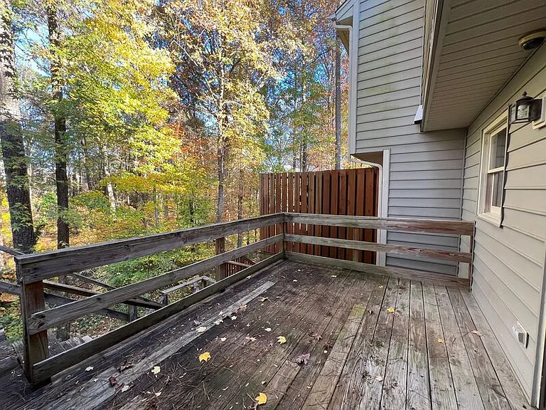 5604 Hamstead Xing — Photo 17