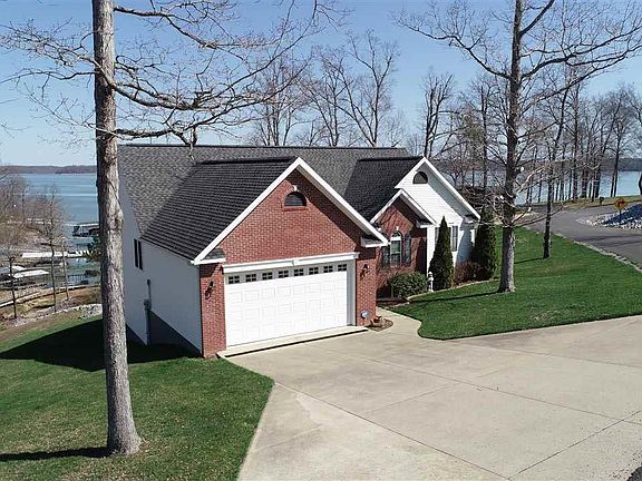 2nd image of 368 Sherwood Dr